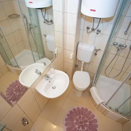 Slobodan Апартаменти
